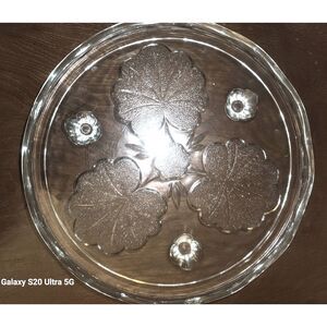 Vintage Clear Glass 3-Leg Cake Plate Stand Walther Embossed Leaf‎ Pattern 1960's